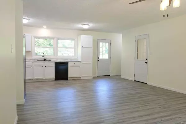 869 S Florence Street, Jasonville, IN 47438