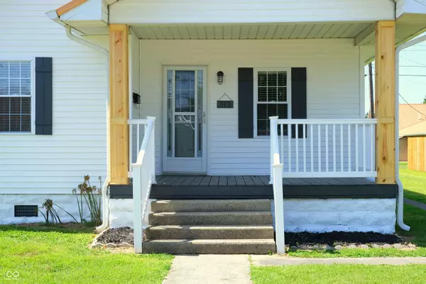 313 S Park AVE, Jasonville, IN 47438