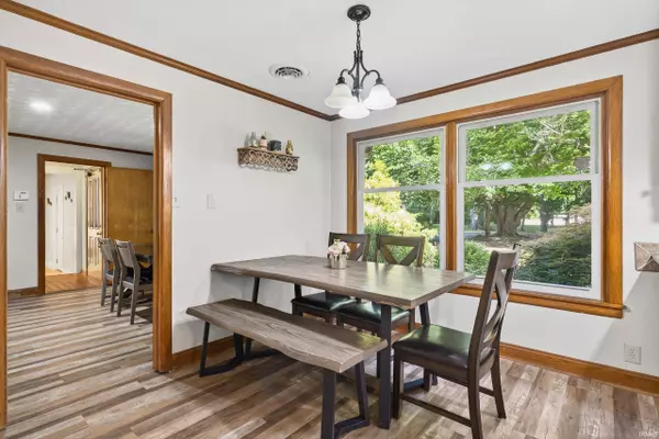 2011 N Chamberlain Street, Terre Haute, IN 47803