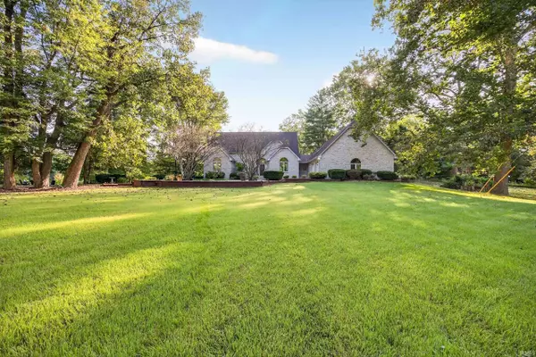 10124 Israel Road, Terre Haute, IN 47802