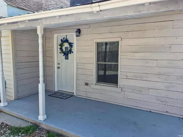 212 E Emil Street, Farmersburg, IN 47850