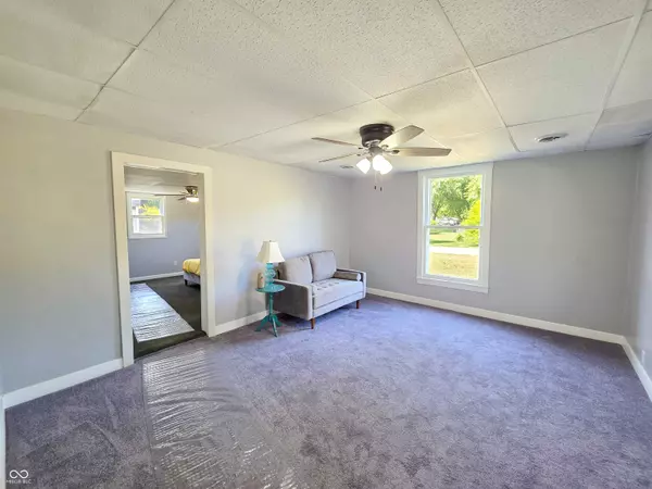 212 E Emil ST, Farmersburg, IN 47850