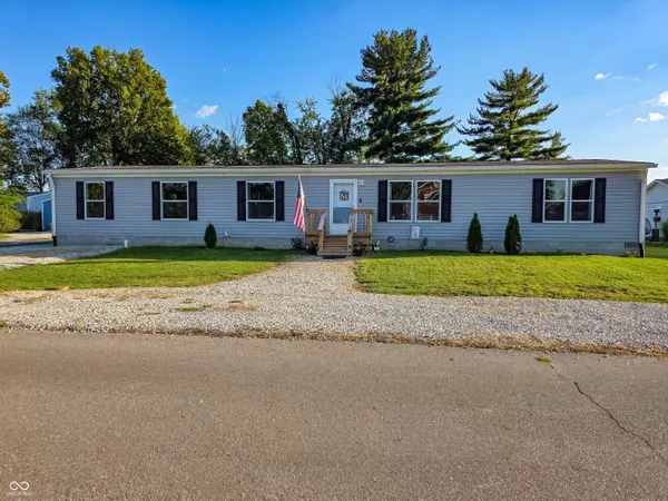 969 A ST SE, Linton, IN 47441