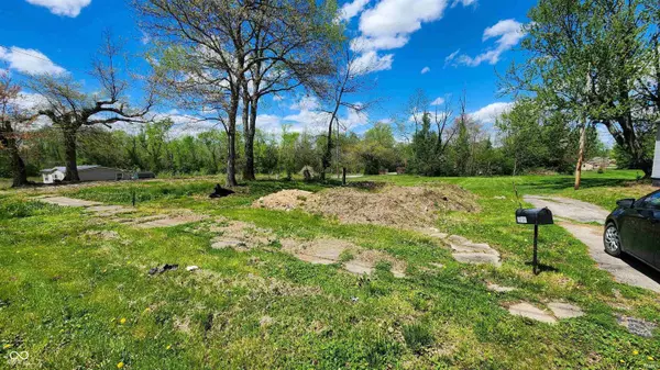 570 W Johnson ST, Sullivan, IN 47882