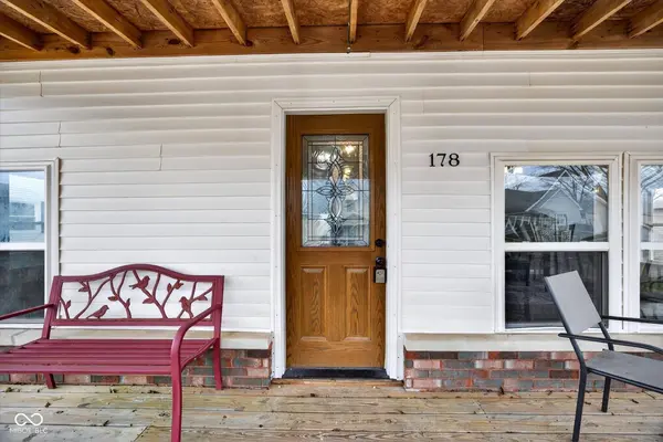 178 7th ST SE, Linton, IN 47441