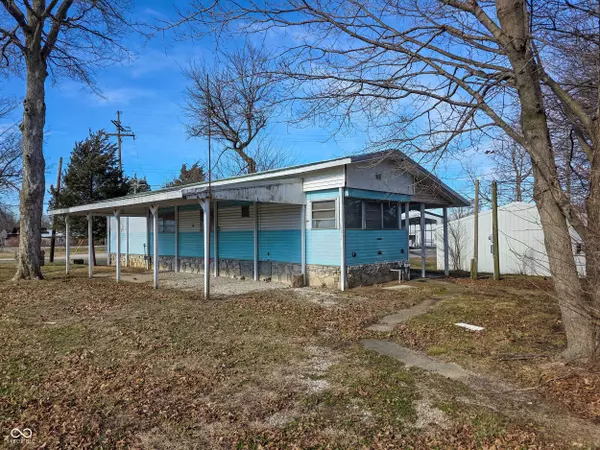 108 Hanna ST, Worthington, IN 47471