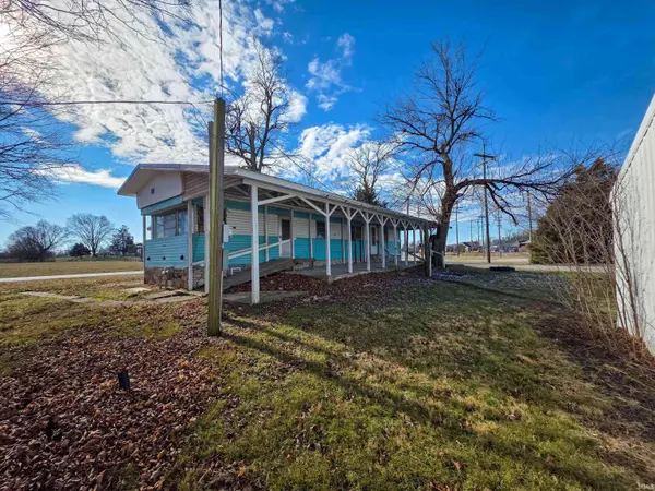 108 Hanna Street, Worthington, IN 47471