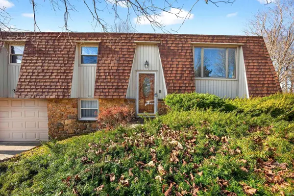 600 Forest Drive, Bloomfield, IN 47424