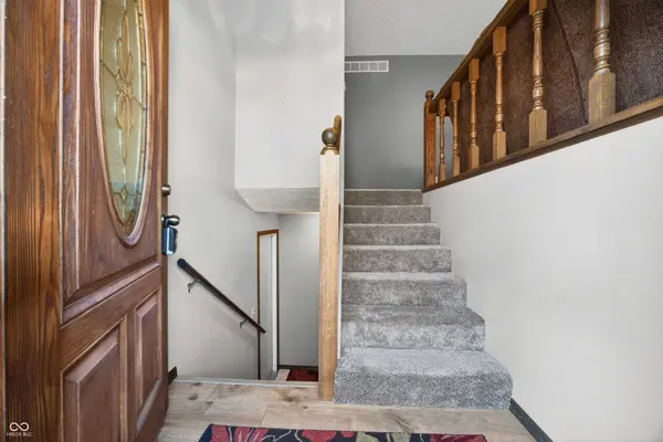 600 Forest DR, Bloomfield, IN 47424