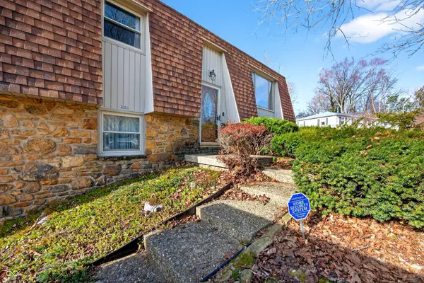 600 Forest DR, Bloomfield, IN 47424