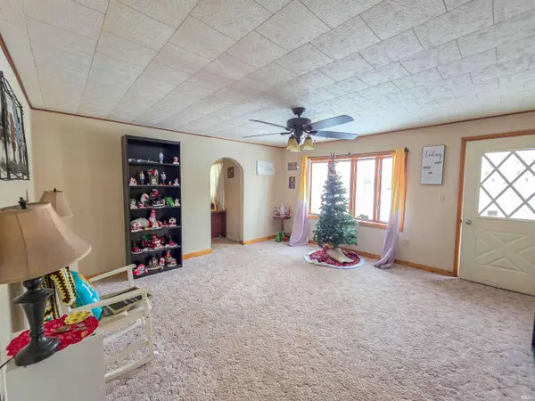 306 W Hubert Street, Oaktown, IN 47561