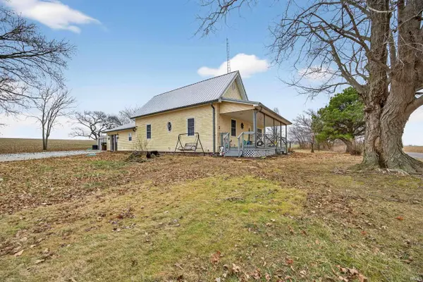 6783 S State Road 59, Sandborn, IN 47578