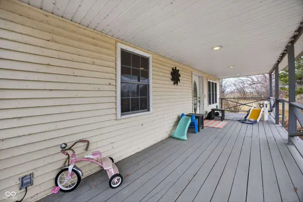 6783 S State Road 59, Sandborn, IN 47578