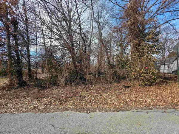 000 NW 8TH Street, Linton, IN 47441