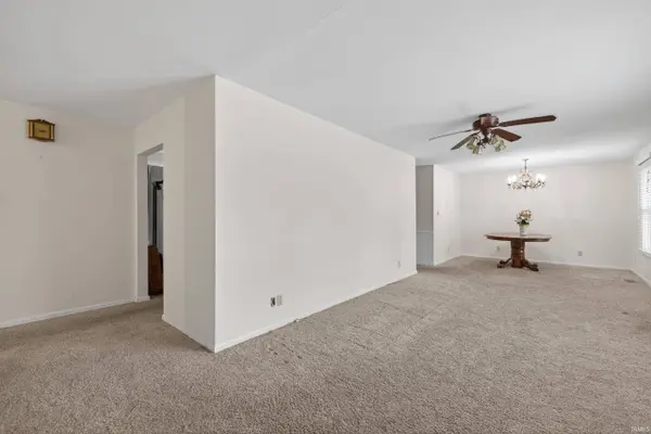 5946 W SR 48, Jasonville, IN 47438