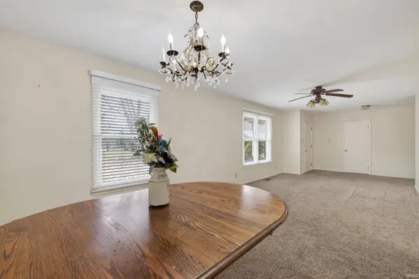 5946 W SR 48, Jasonville, IN 47438