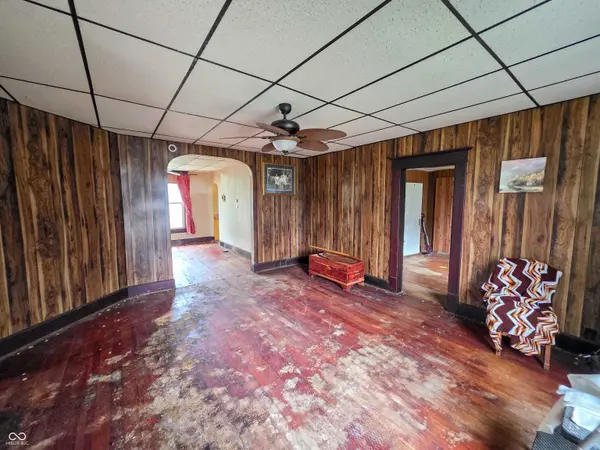 119 N Edward ST, Worthington, IN 47471