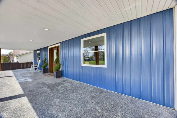 524 W Johnson ST, Sullivan, IN 47882