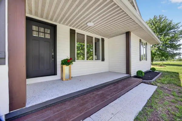 8059 N 550 W, Worthington, IN 47471