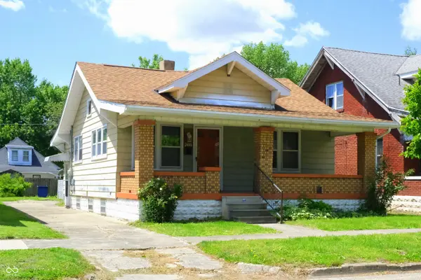 2446 N 14th ST, Terre Haute, IN 47804