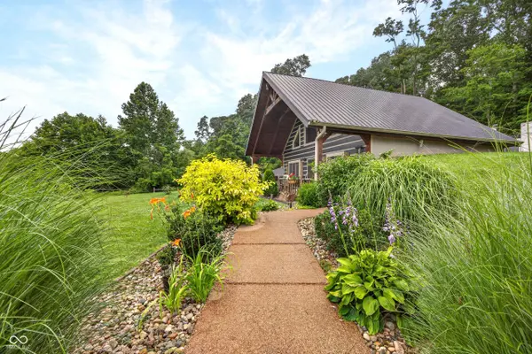 2443 Mangus RD, Poland, IN 47868