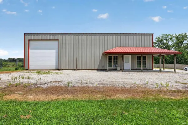 14947 S St Rd 59, Jasonville, IN 47438