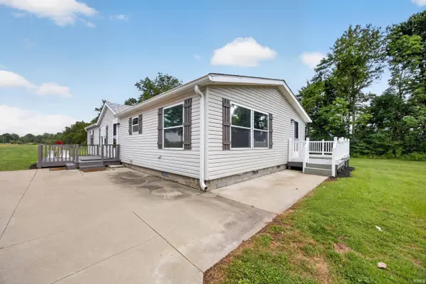 7516 S County Road 100 W, Clay City, IN 47841