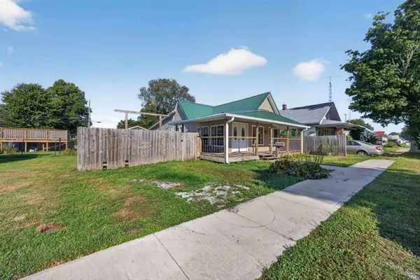 114 N Myra Street, Worthington, IN 47471