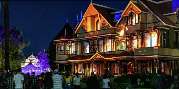 Spooky & Spectacular: Your Guide to Halloween Events in San Diego 🎃
