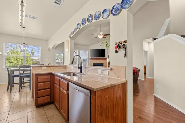 1518 Walker Place Blvd, Copperas Cove, TX 76522-4057