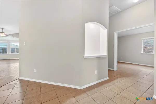 1230 Fawn Lily DR, Temple, TX 76502