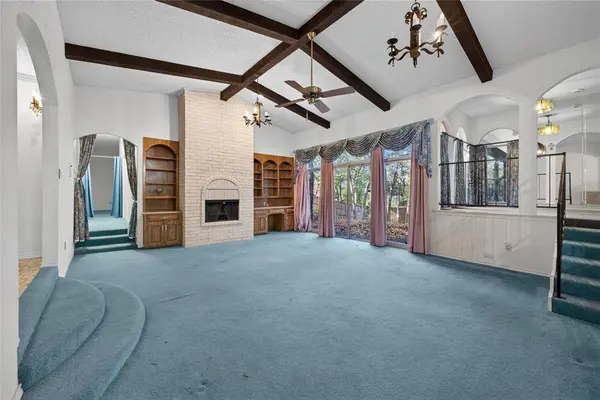 908 Chestnut Drive, Arlington, TX 76012