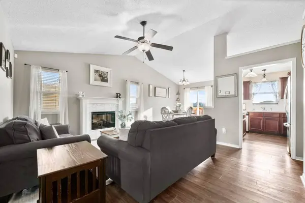 1814 N Bellick St, Wichita, KS 67235