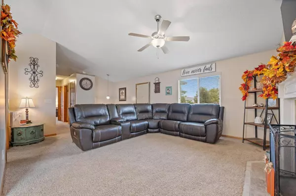 2307 S Upland Hills St, Wichita, KS 67235