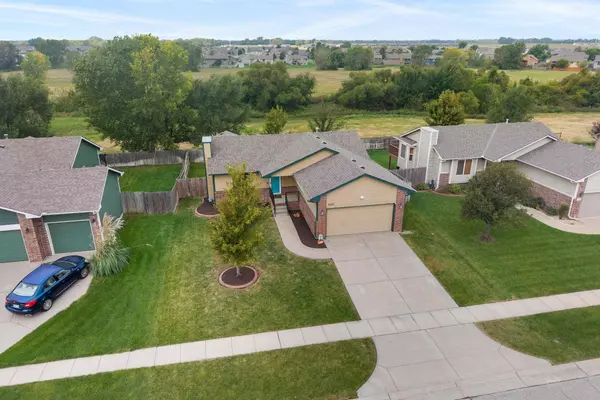 2307 S Upland Hills St, Wichita, KS 67235