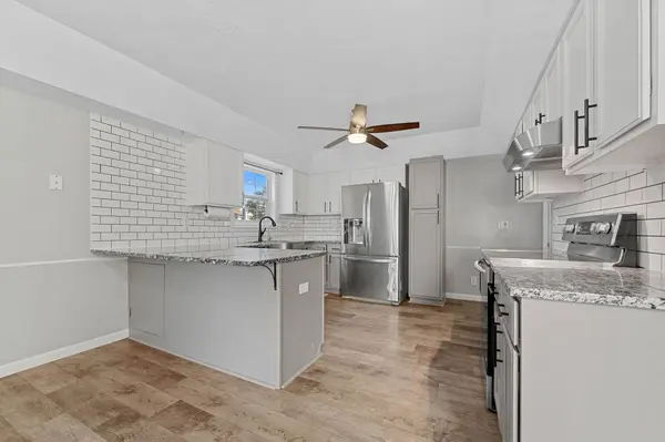 2747 S West Pkwy, Wichita, KS 67210