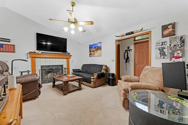 425 N Parkridge St, Wichita, KS 67212