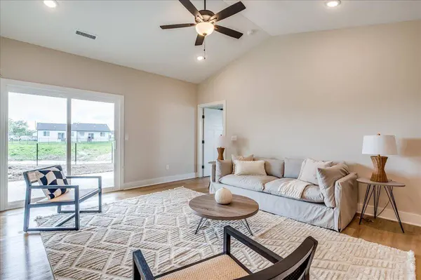 2215 N 159th St E, Wichita, KS 67230