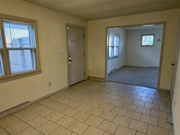 337 S Arapaho St, Wichita, KS 67209