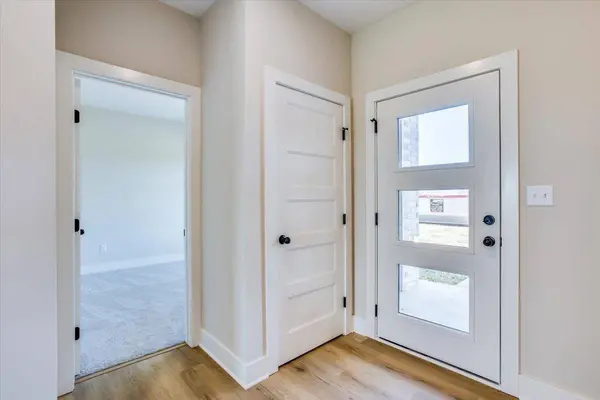 1017 Long Path St, Goddard, KS 67052