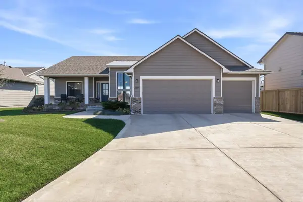 2714 N Bracken St, Wichita, KS 67226