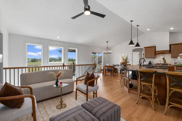 5484 N Toben Dr., Bel Aire, KS 67226