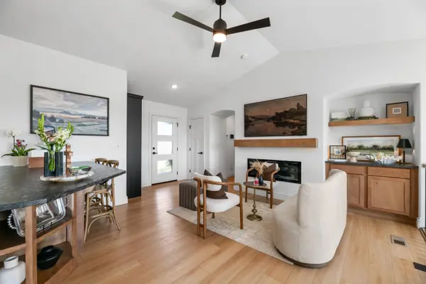 5484 N Toben Dr., Bel Aire, KS 67226
