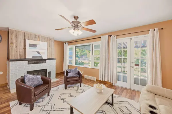 2525 S Oak Pass, Wichita, KS 67216