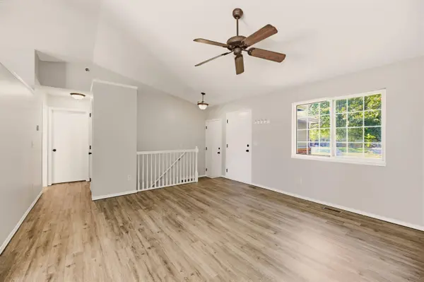 1610 E Summerwood, Goddard, KS 67052
