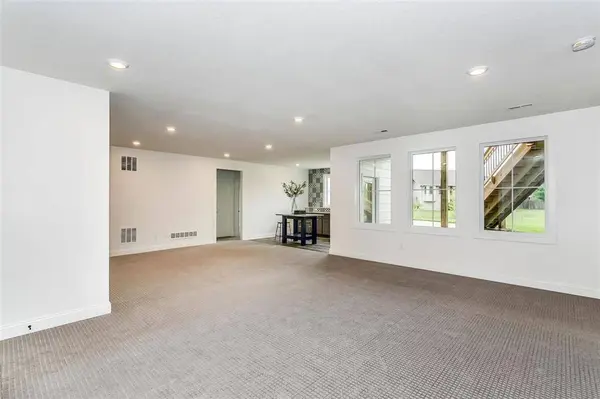 1502 N Shadow Rock Dr., Andover, KS 67002