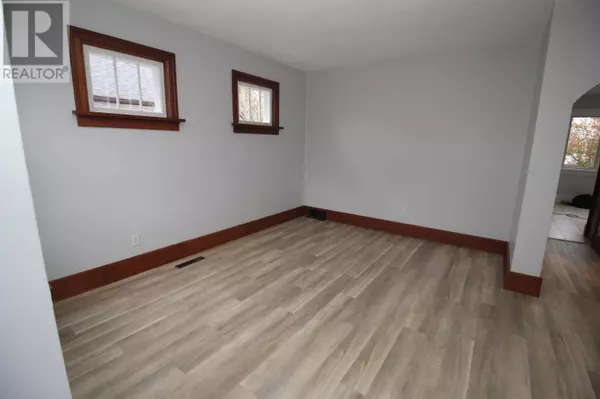 473 John St., Thunder Bay, ON P7B1X9