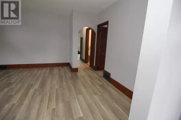 473 John St., Thunder Bay, ON P7B1X9