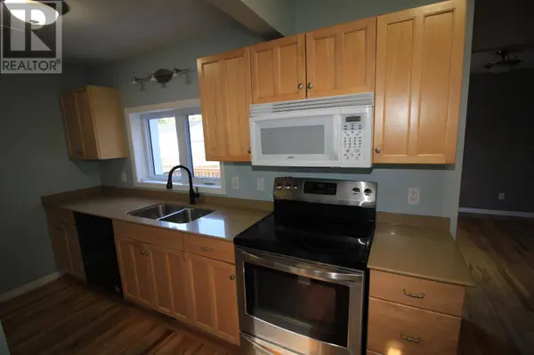 368 Merrill ST, Thunder Bay, ON P7A1E6
