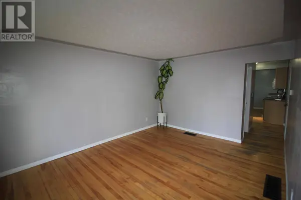 368 Merrill ST, Thunder Bay, ON P7A1E6